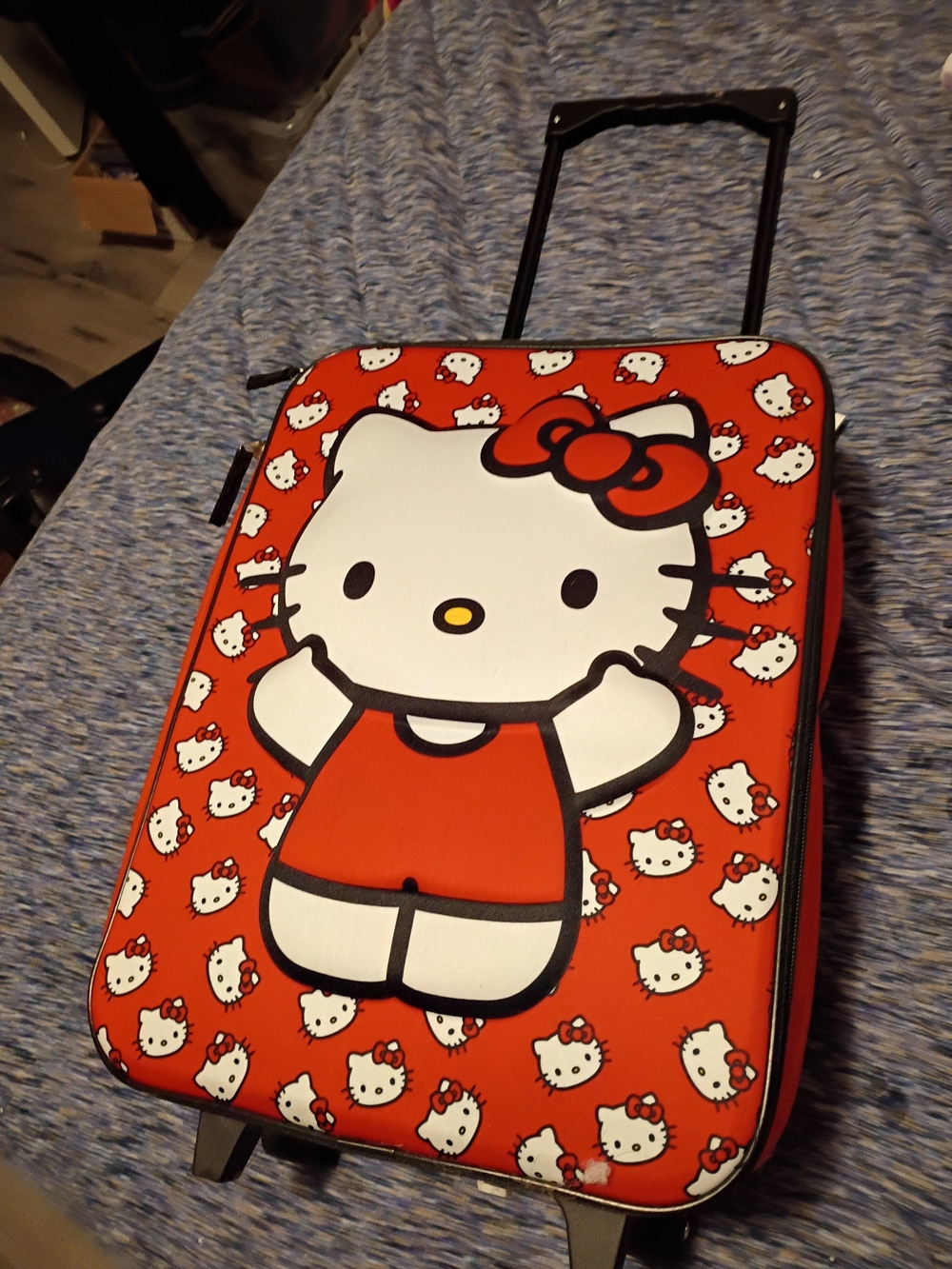 Hello Kitty Red Kids Rolling Luggage